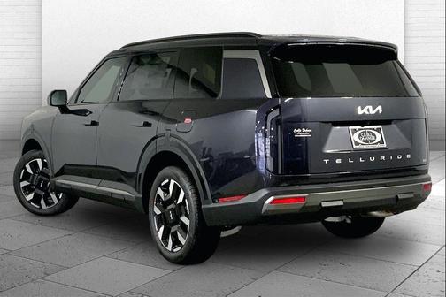 Panthera Metal 2027 Kia Telluride S