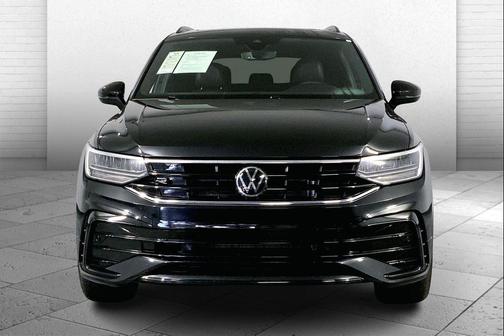 2022 Volkswagen Tiguan 2.0T SE R-Line Black 4MOTION