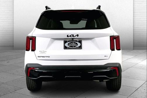 Glacial White Pearl 2026 Kia Sorento SX