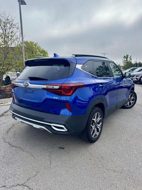 2021 Kia Seltos EX