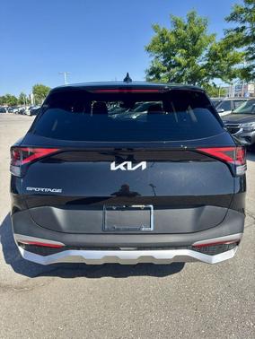 Fusion Black 2023 Kia Sportage LX