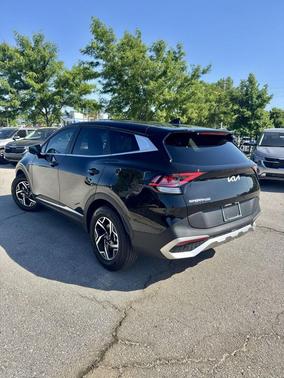 Fusion Black 2023 Kia Sportage LX