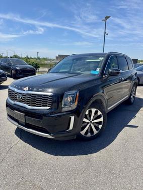 Ebony Black 2020 Kia Telluride S