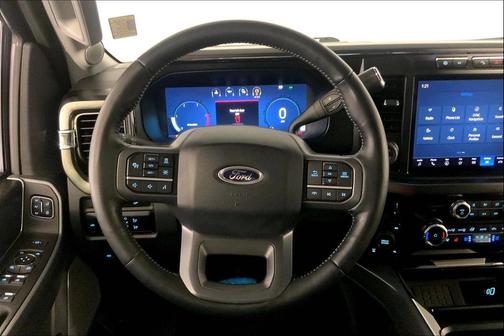 CARBONIZED GRAY 2024 Ford F-350 Lariat