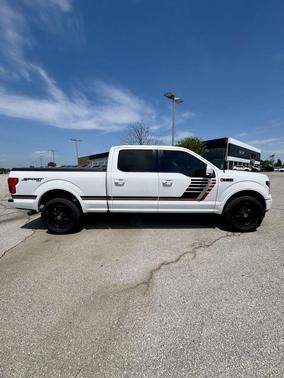 Oxford White 2019 Ford F-150 Lariat