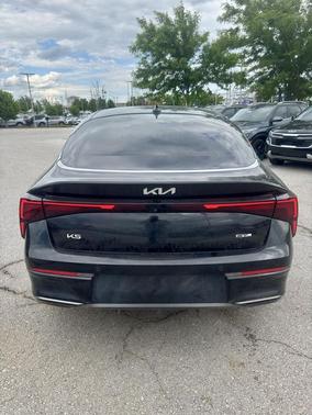 Aurora Black Pearl 2025 Kia K5 GT-Line