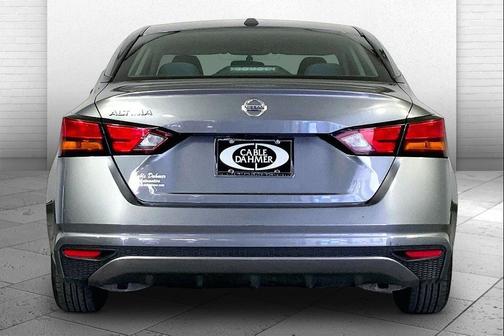 2020 Nissan Altima S FWD