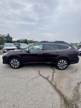 2023 Subaru Outback Touring XT