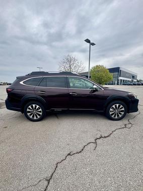 2023 Subaru Outback Touring XT