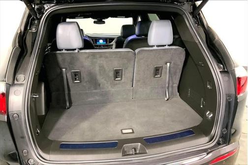 2022 Buick Enclave AWD Essence