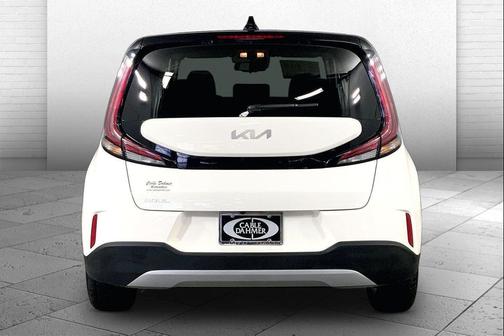 Clear White/Black Roof 2025 Kia Soul S