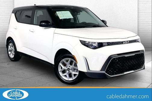 Clear White/Black Roof 2025 Kia Soul S