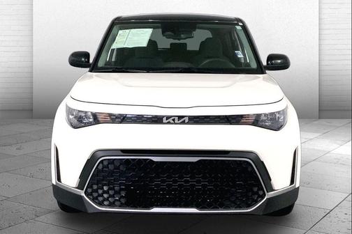 Clear White/Black Roof 2025 Kia Soul S