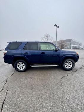 2017 Toyota 4Runner SR5