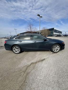 2021 Chevrolet Malibu FWD LT