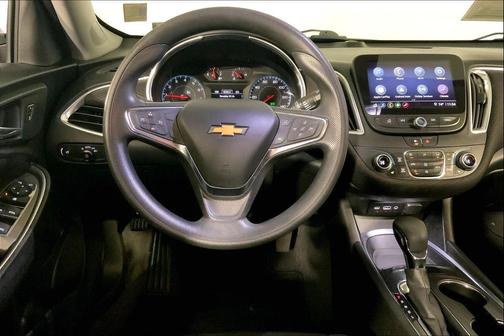2021 Chevrolet Malibu FWD LT