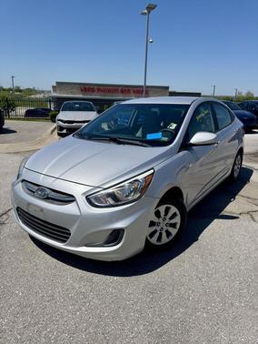 Ironman Silver Metallic 2017 Hyundai Accent SE