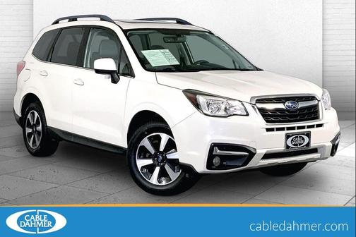 Crystal White Pearl 2017 Subaru Forester 2.5i Limited