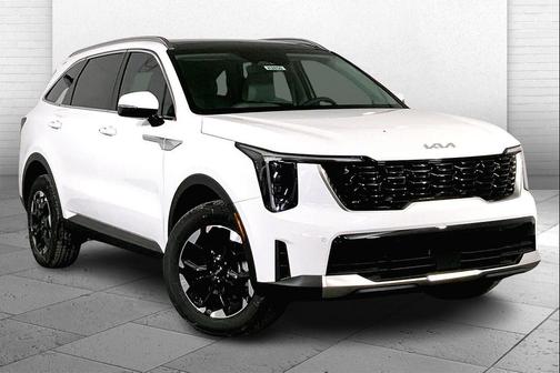 Glacial White Pearl 2026 Kia Sorento S