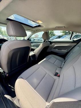 2019 Hyundai ELANTRA Value Edition