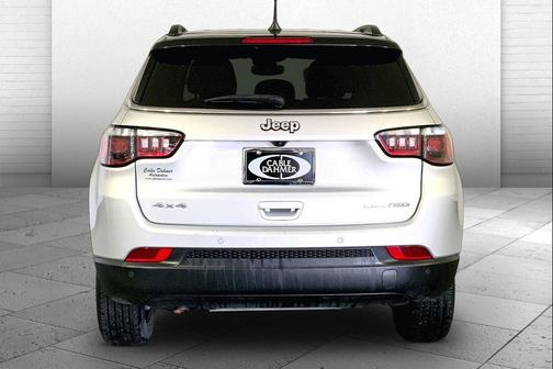Silver Zynith Metallic Clearcoat 2025 Jeep Compass Limited