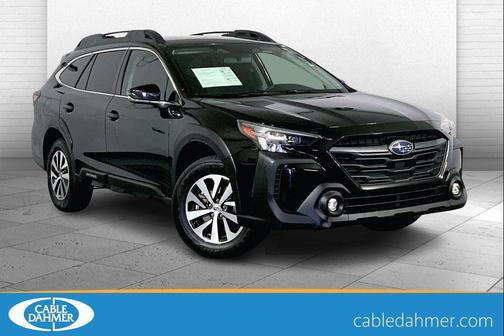 Crystal Black Silica 2024 Subaru Outback Premium