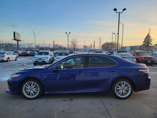 2018 Toyota Camry XLE