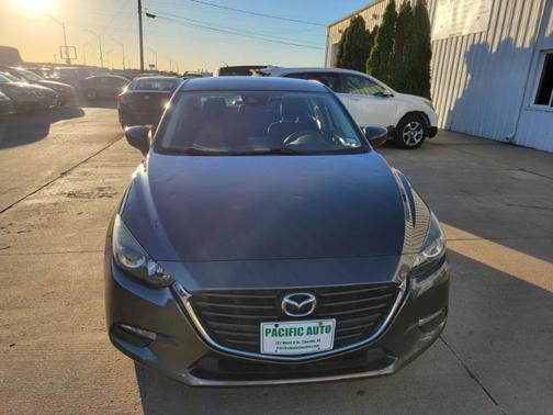 2018 Mazda Mazda3 Sport