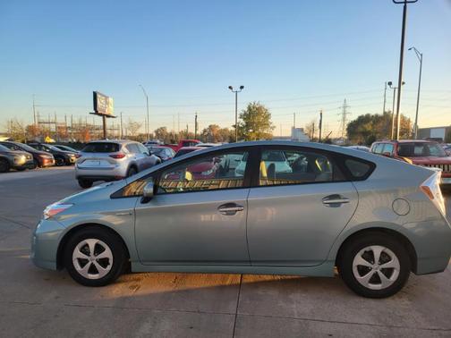 2015 Toyota Prius Two