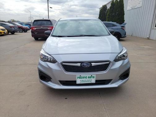 2019 Subaru Impreza 2.0i
