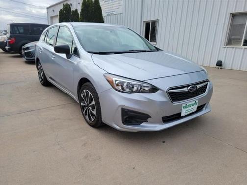 2019 Subaru Impreza 2.0i
