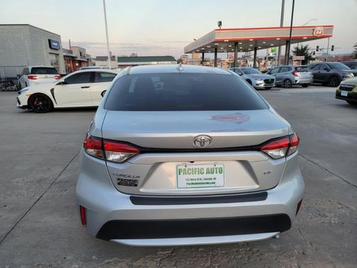 2022 Toyota Corolla LE