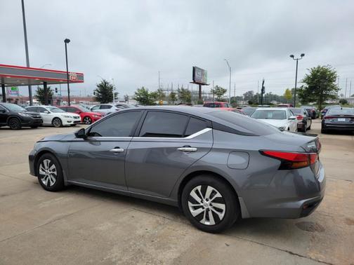 2024 Nissan Altima S FWD