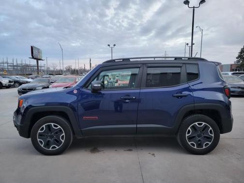 2017 Jeep Renegade Trailhawk