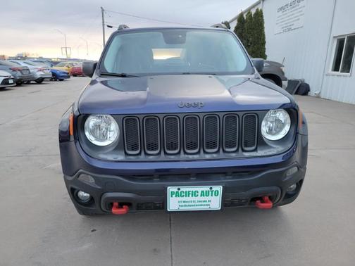2017 Jeep Renegade Trailhawk