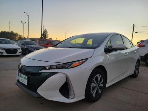 2019 Toyota Prius Prime Plus
