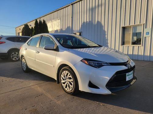 2018 Toyota Corolla LE