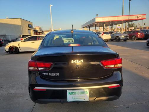 2022 Kia Rio S