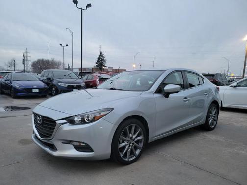 2018 Mazda Mazda3 Touring