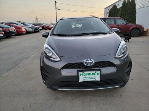 2018 Toyota Prius c Two