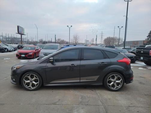 2016 Ford Focus ST
