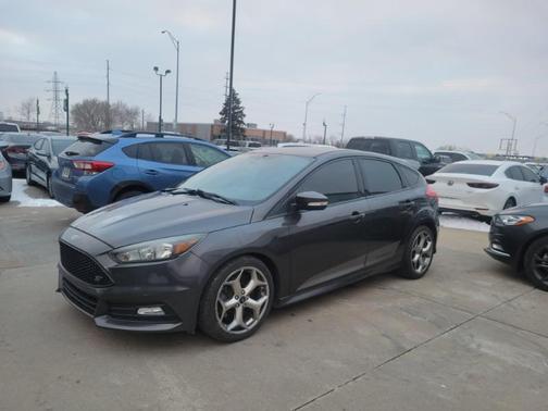 2016 Ford Focus ST