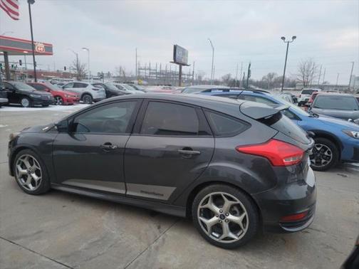2016 Ford Focus ST