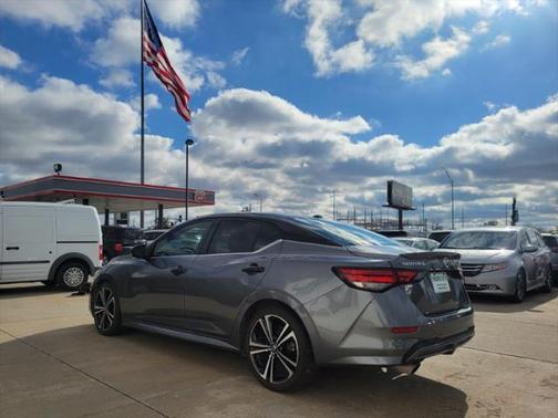 2020 Nissan Sentra SR