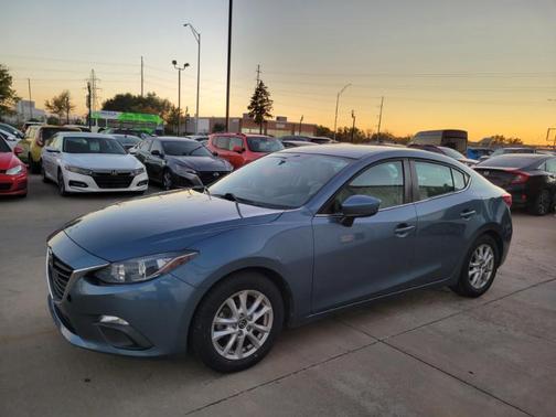 2016 Mazda Mazda3 i Sport