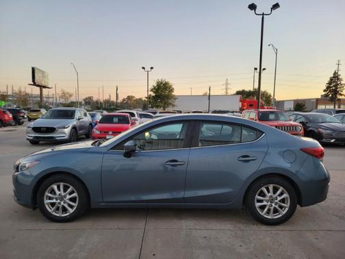 2016 Mazda Mazda3 i Sport