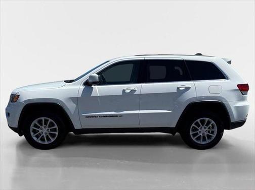 2022 Jeep Grand Cherokee Laredo