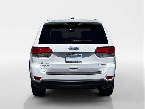 2022 Jeep Grand Cherokee Laredo