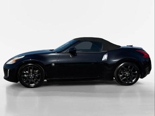 2016 Nissan 370Z Base