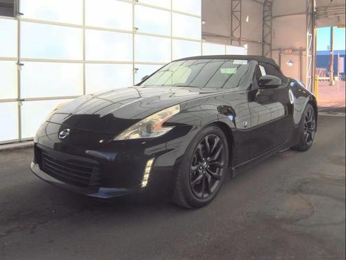 2016 Nissan 370Z Base